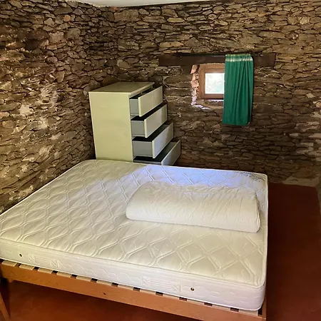 別荘 La Soue 4 Persoons In Walnotenboomgaard Cassaniouze